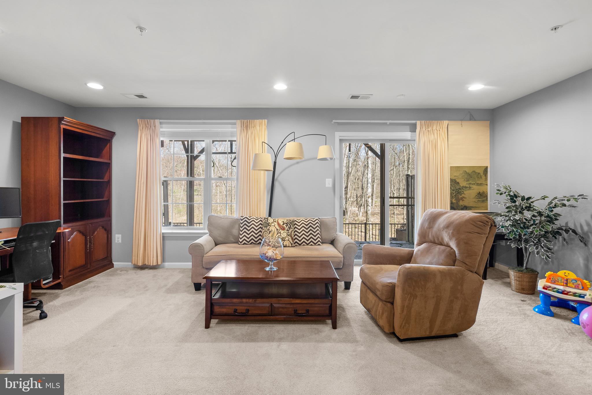 15527 Thistlebridge Ct