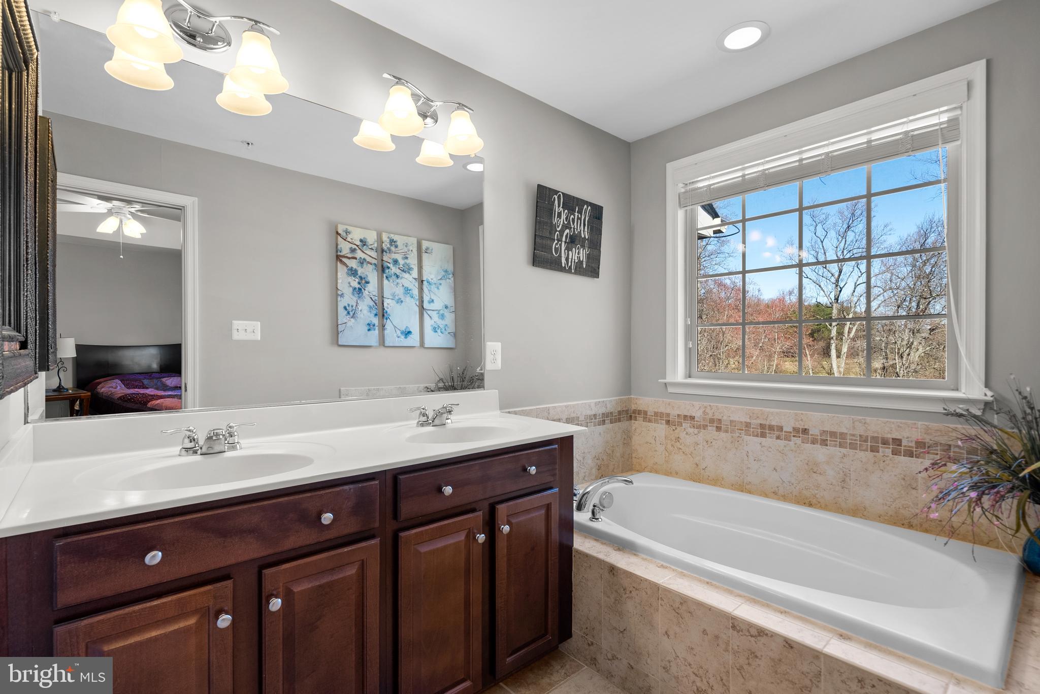 15527 Thistlebridge Ct