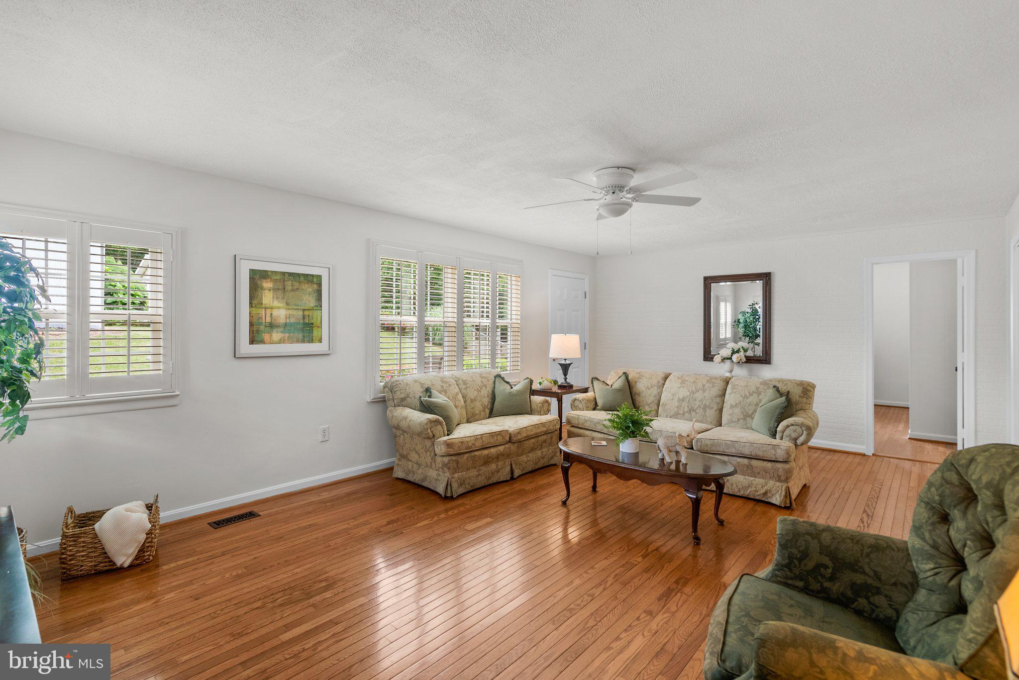 1602 Henry Rd