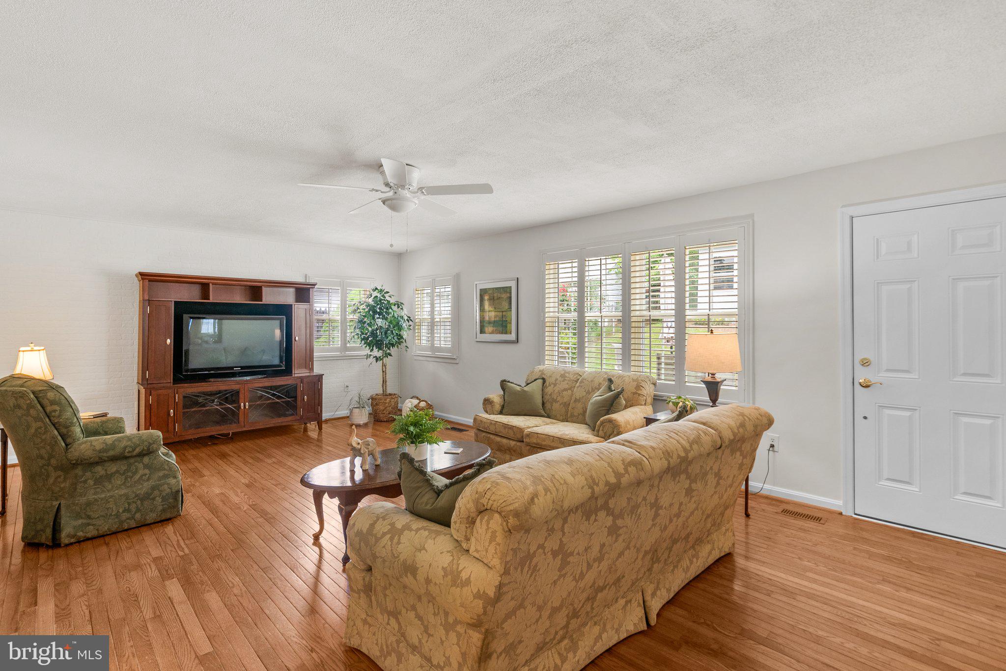 1602 Henry Rd