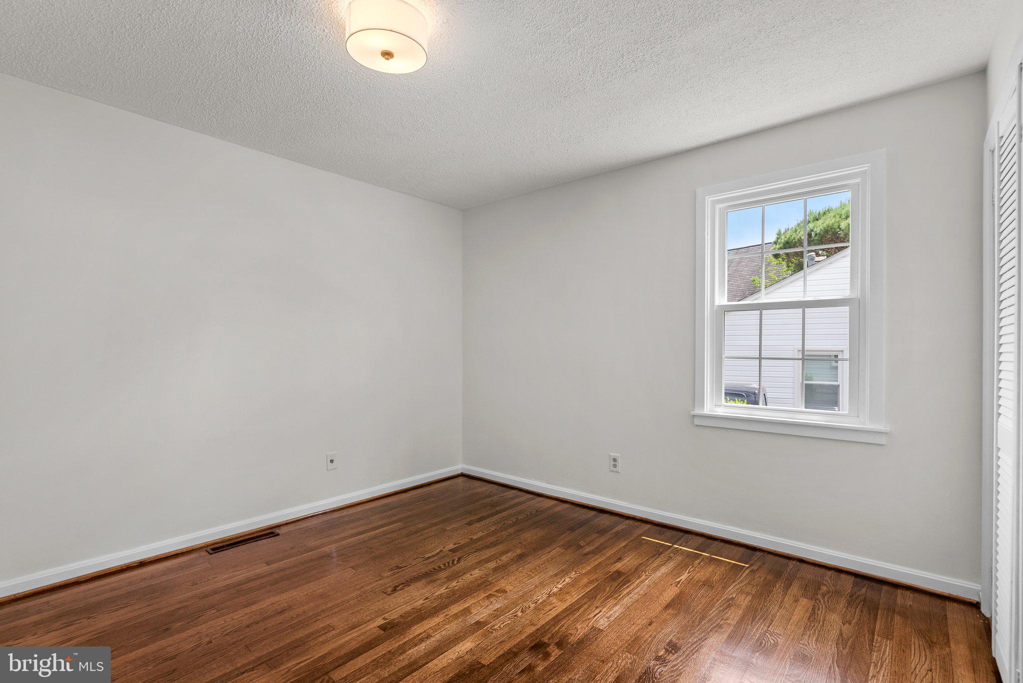 1602 Henry Rd
