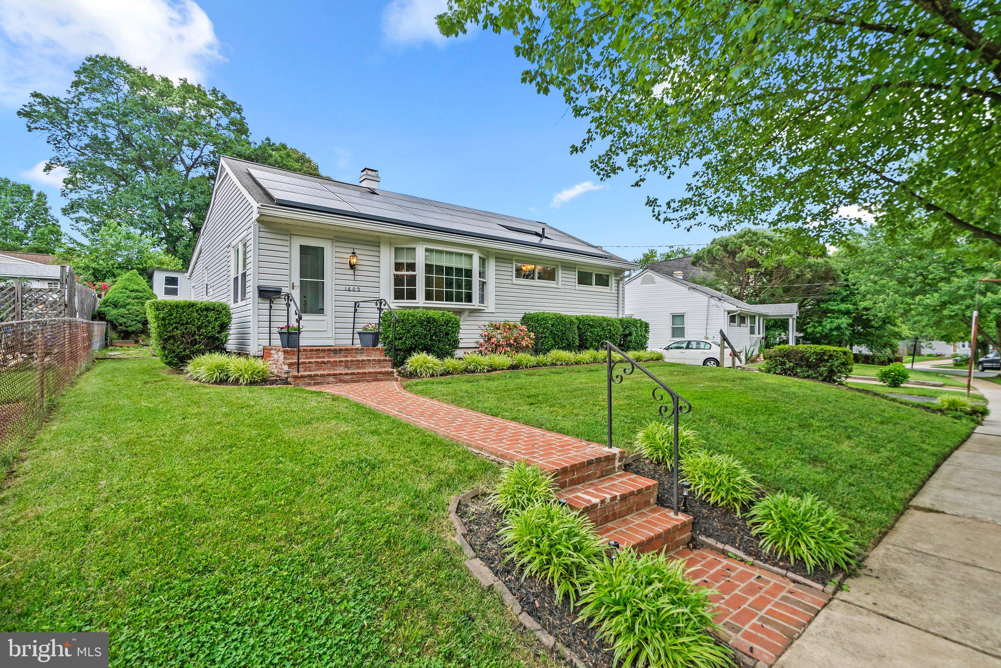 1602 Henry Rd