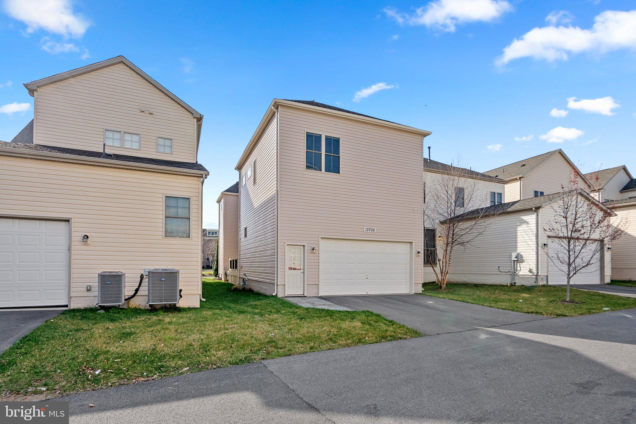13705 Tribute Pkwy
