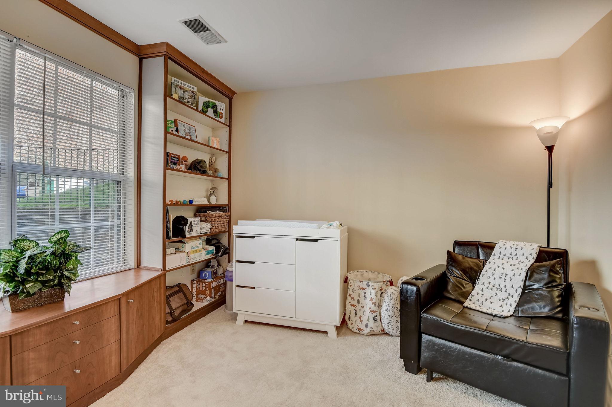 119 Timberbrook Ln #T-103