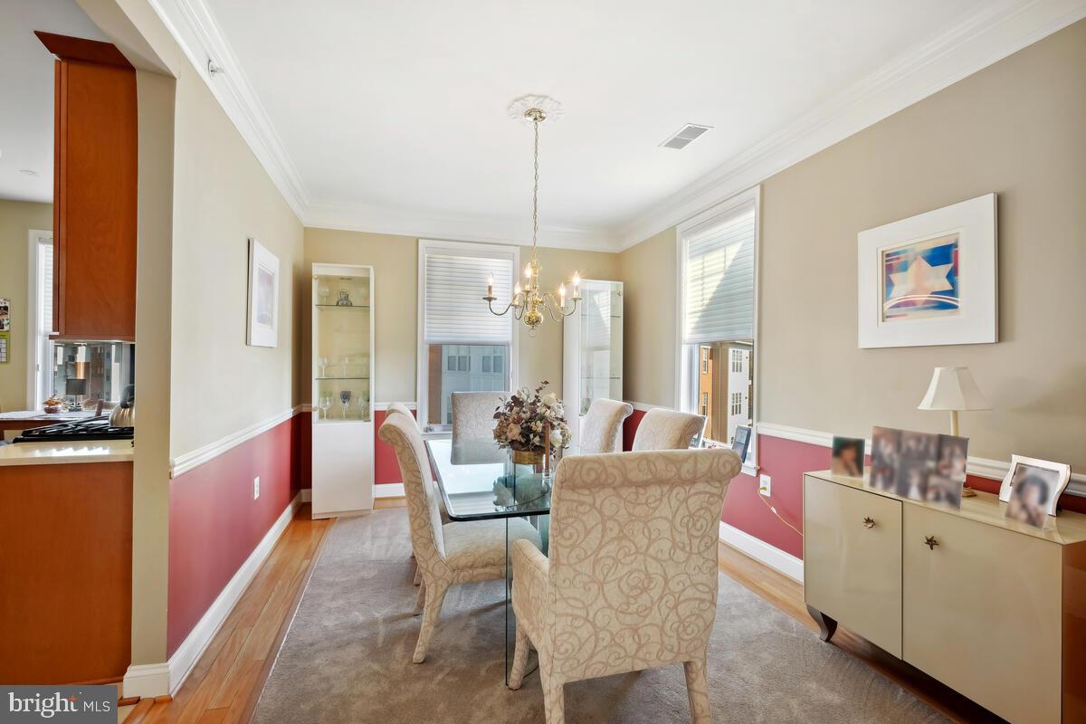 140 Chevy Chase St #404