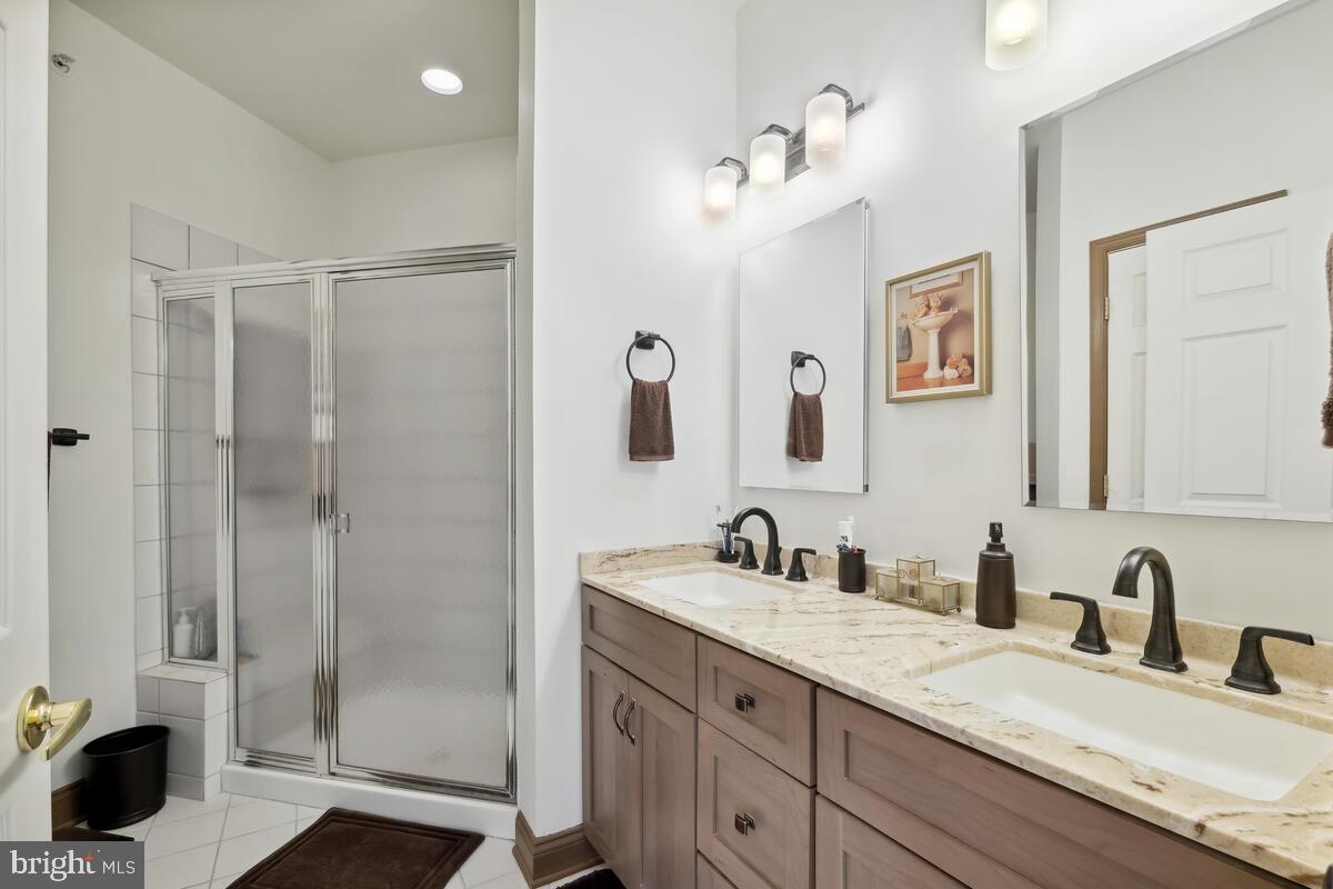 140 Chevy Chase St #404