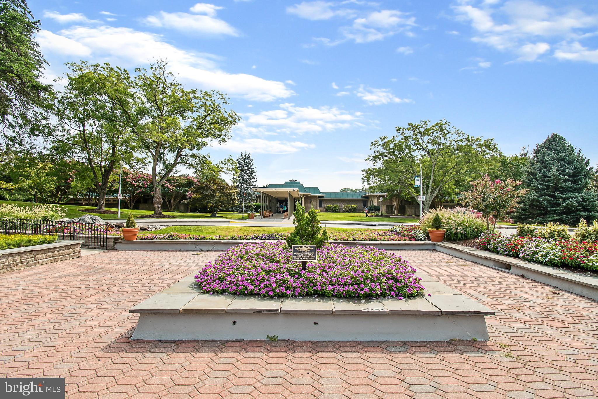 2921 N Leisure World Blvd #216