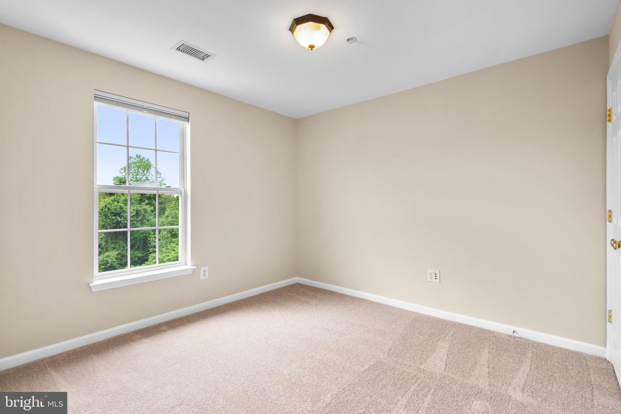 208-B Heathwalk St #208-B