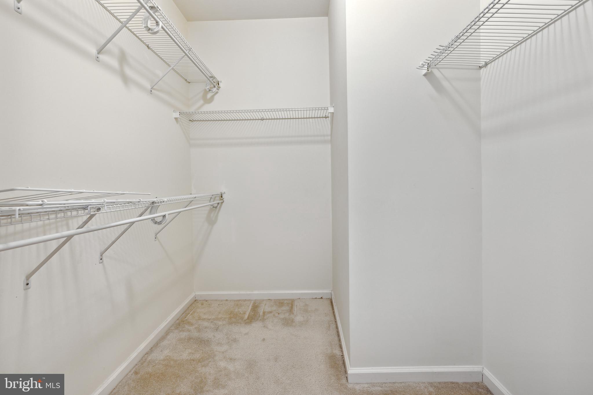 310 High Gables Dr #407