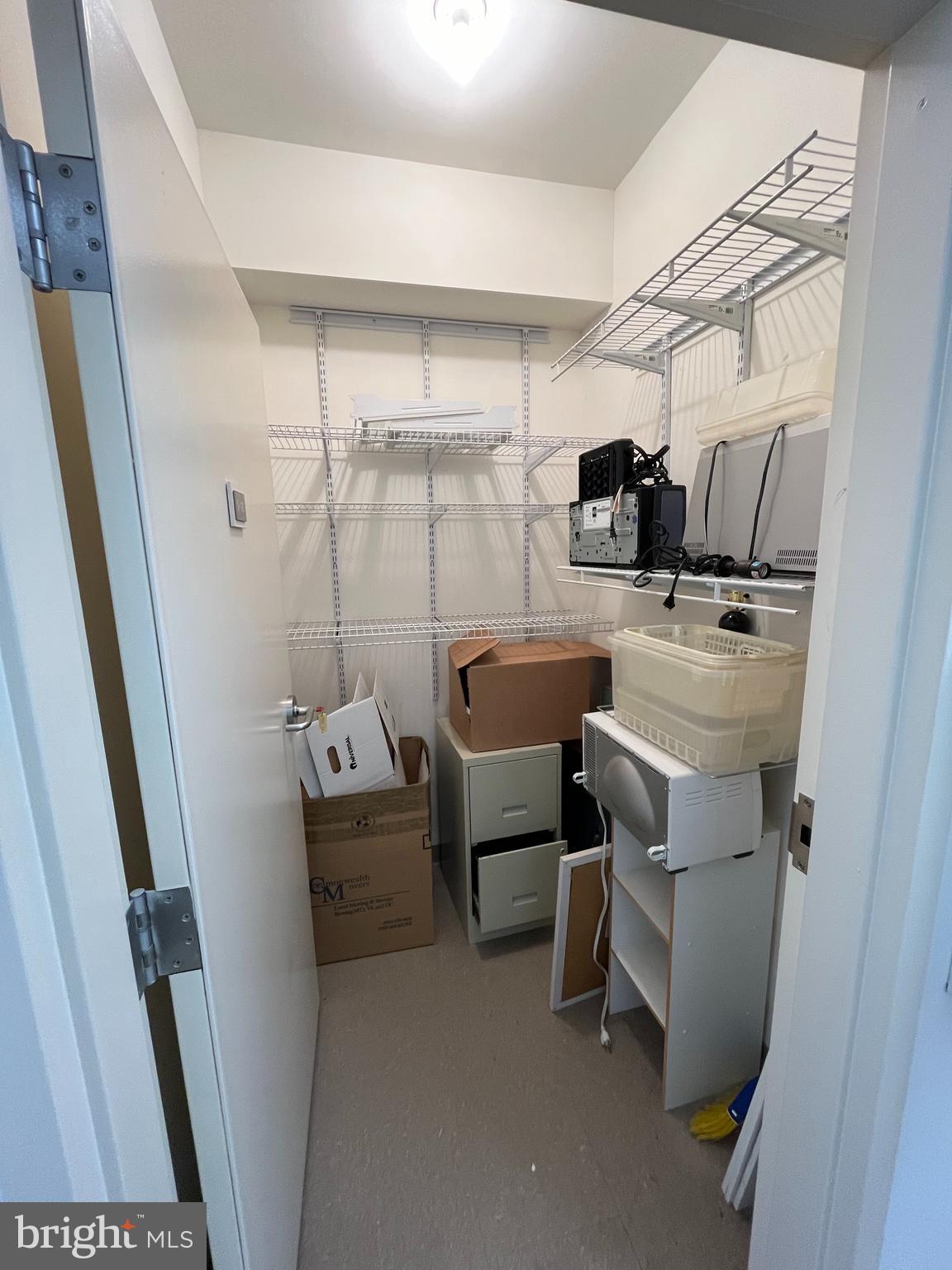 310 High Gables Dr #407