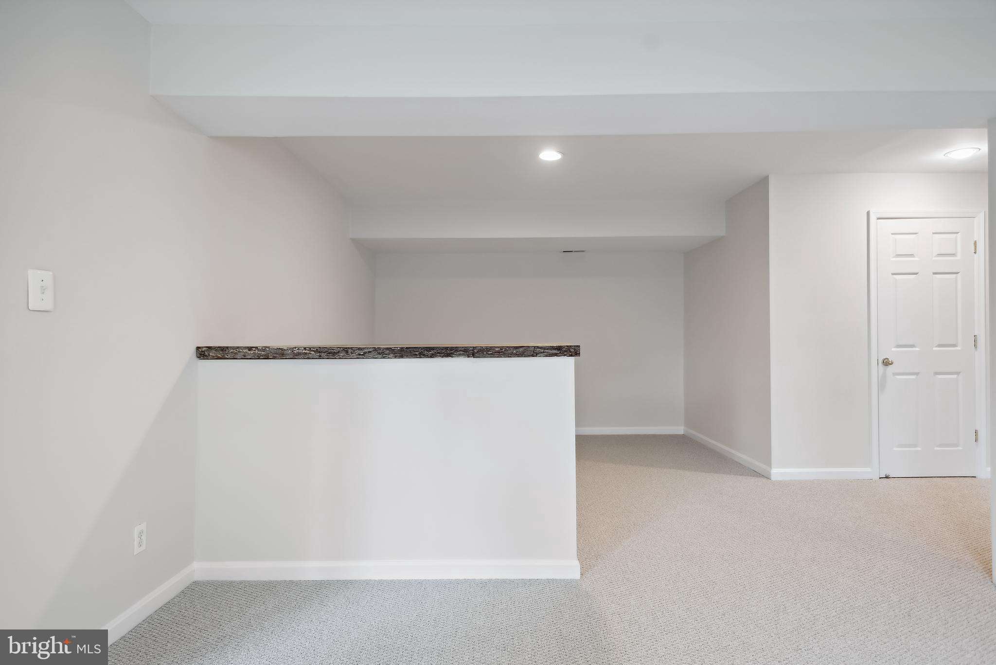 3303 Decatur Ave