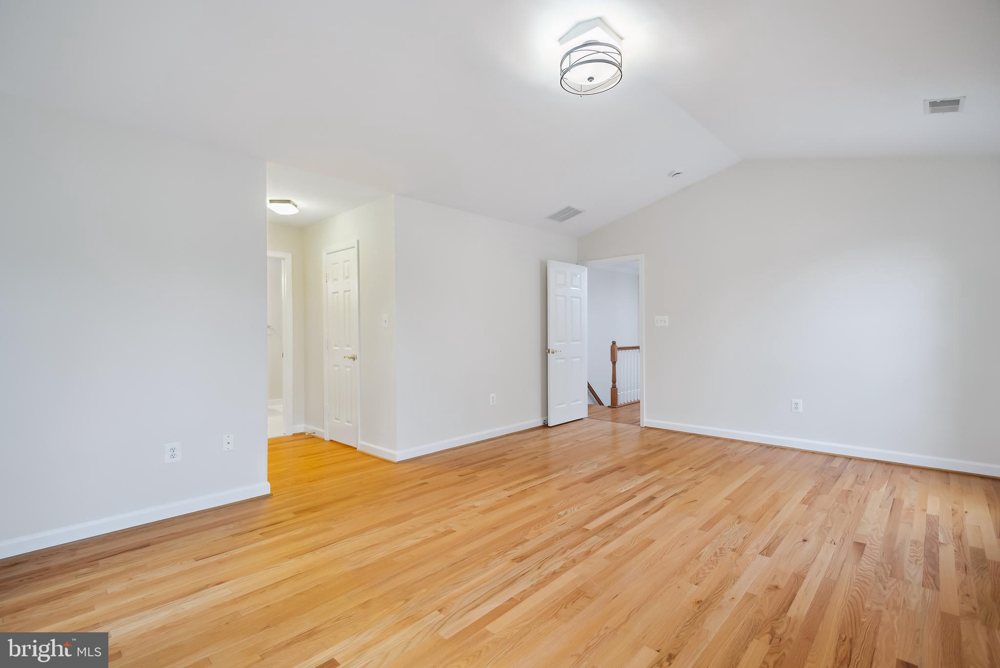 3303 Decatur Ave