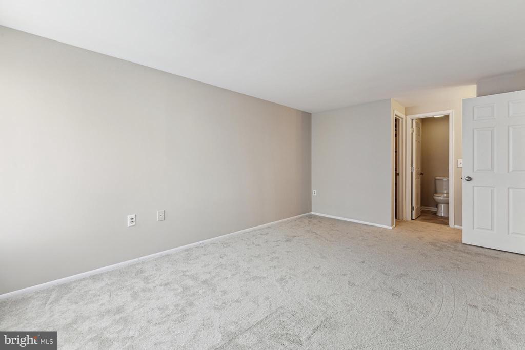 13120 Wonderland Way #20-301