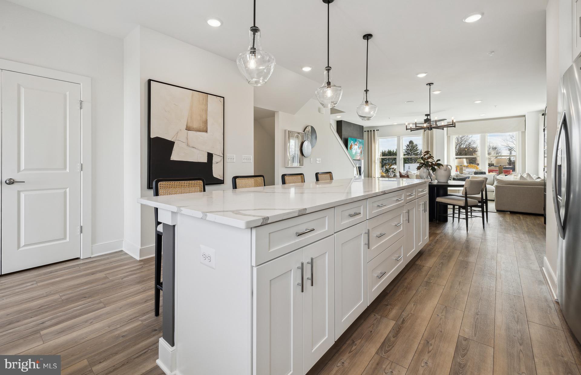22325 Kenner Dr
