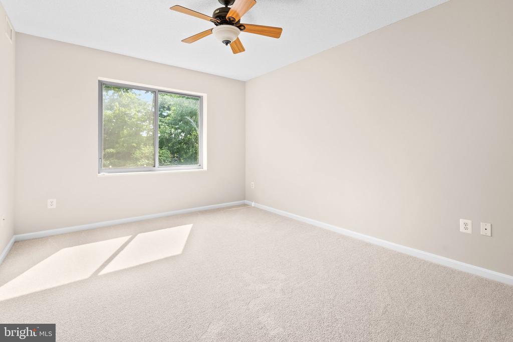 2901 S Leisure World Blvd #218