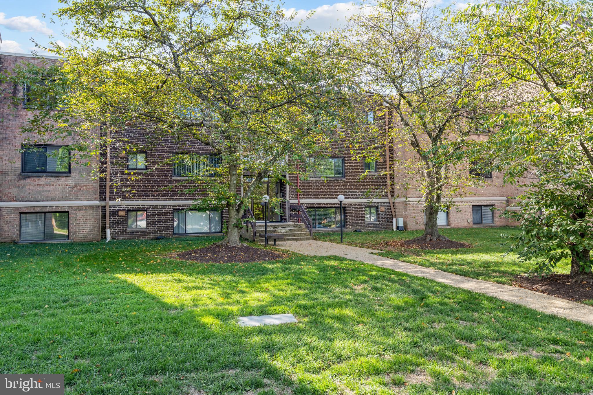 11512 Bucknell Dr #3