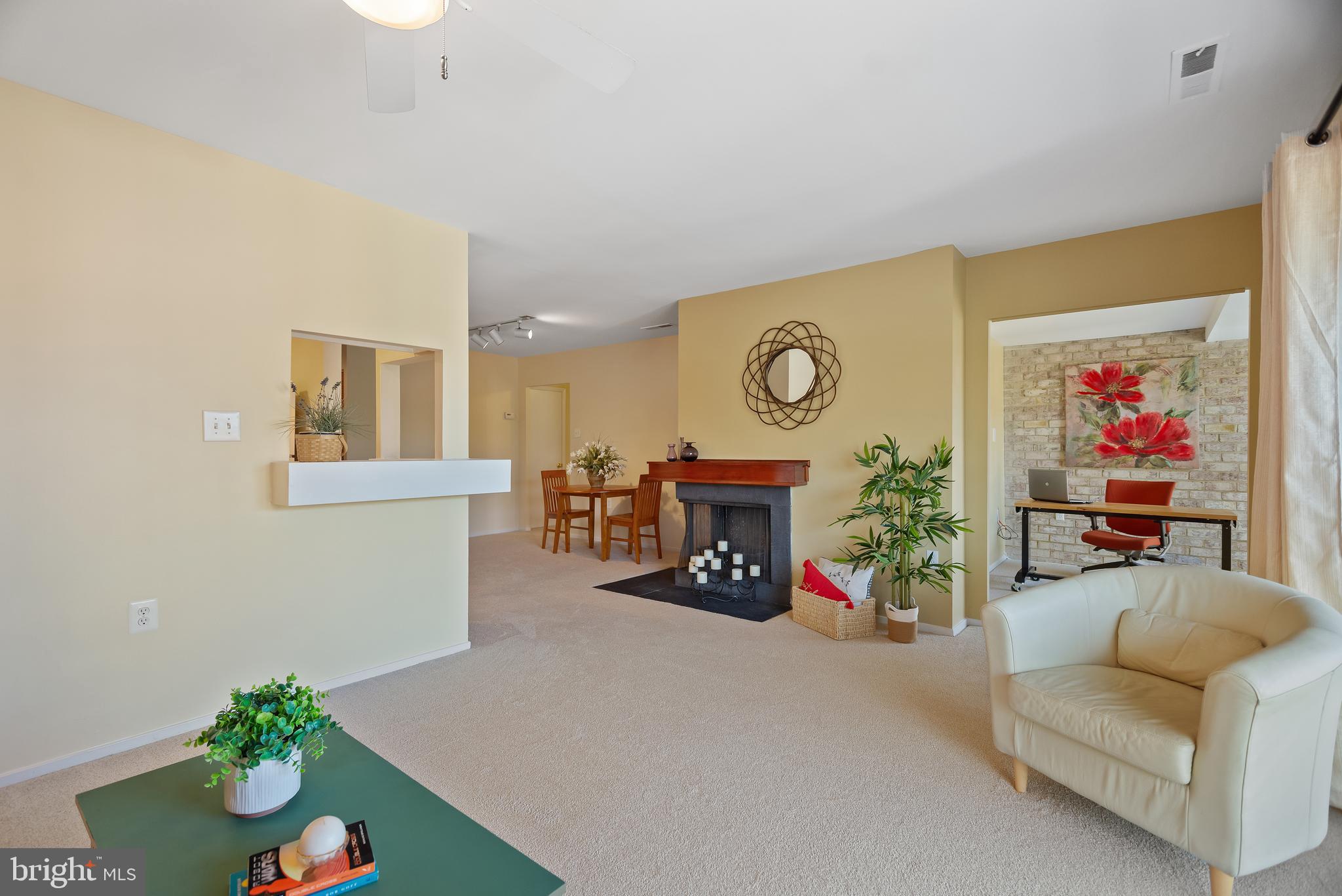 10000 Stedwick Rd #302