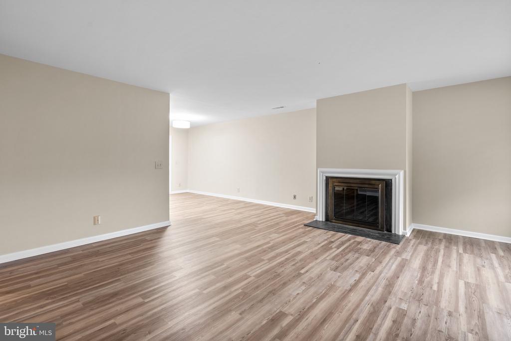 14502 Kelmscot Dr #172-B