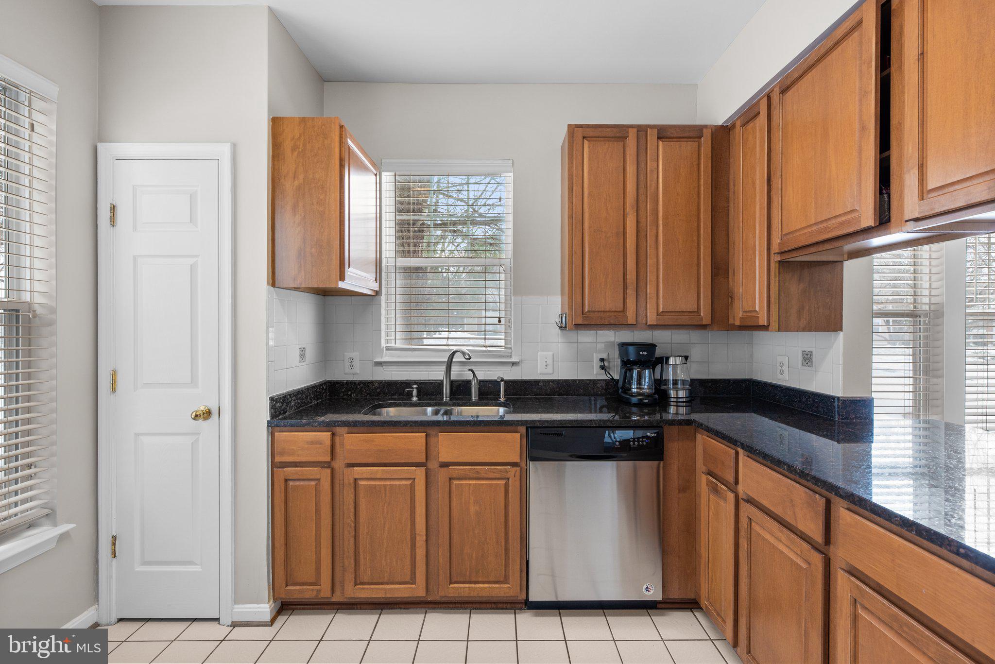 101 Watkins Pond Blvd #4-103