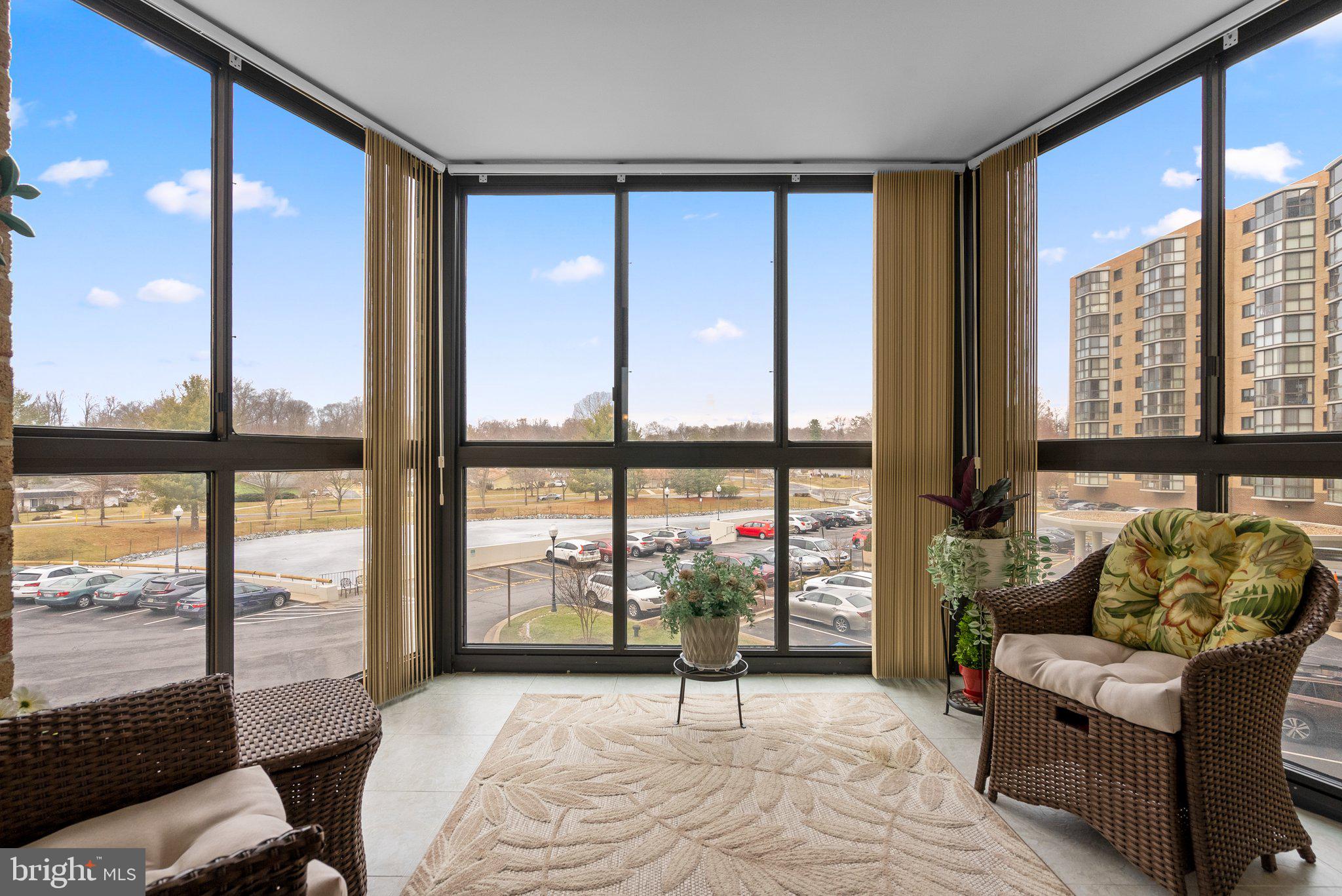 3330 N Leisure World Blvd #5-212