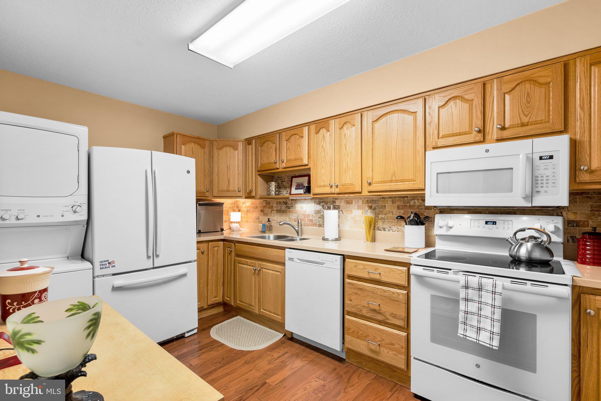 3330 N Leisure World Blvd #5-212