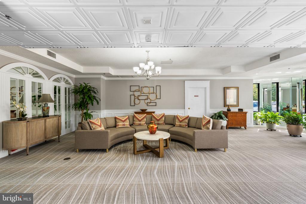 3330 N Leisure World Blvd #5-212