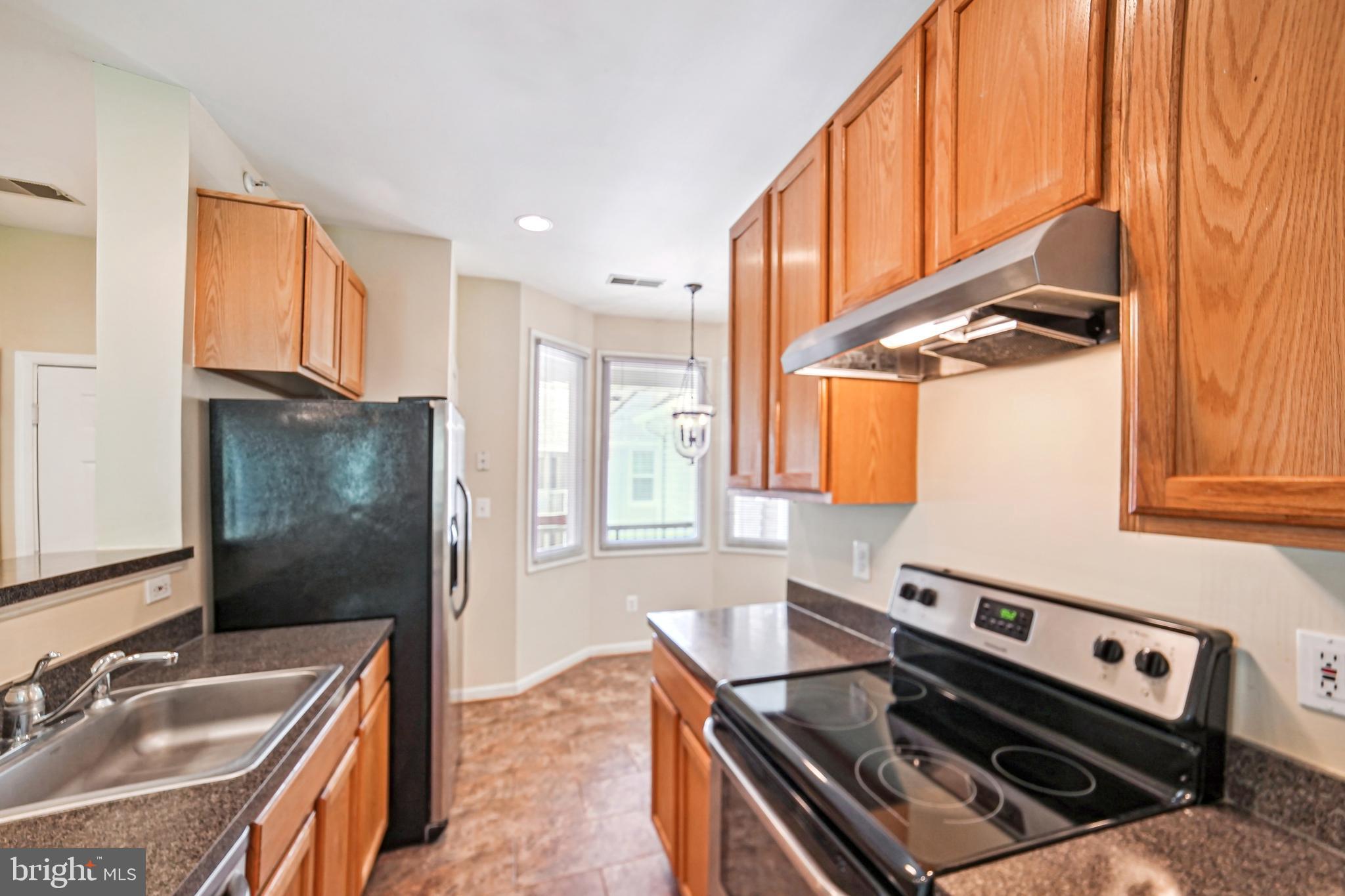 12709 FOUND STONE RD #6-302