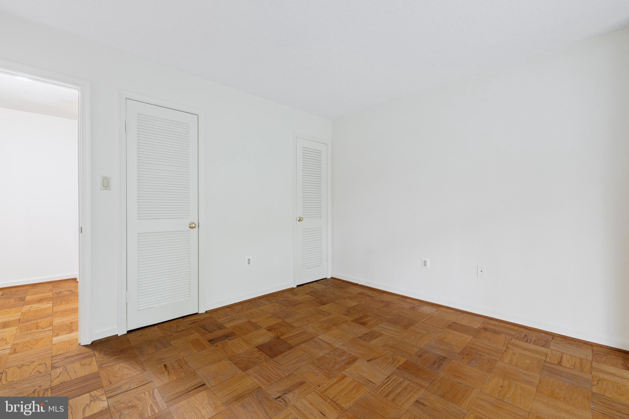 2100 WASHINGTON AVENUE 3-C