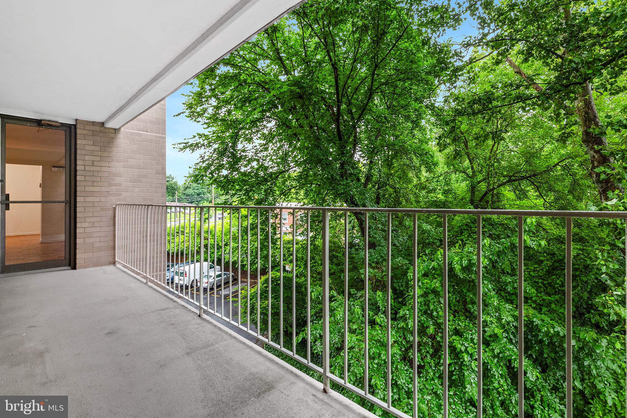 2100 WASHINGTON AVENUE 3-C