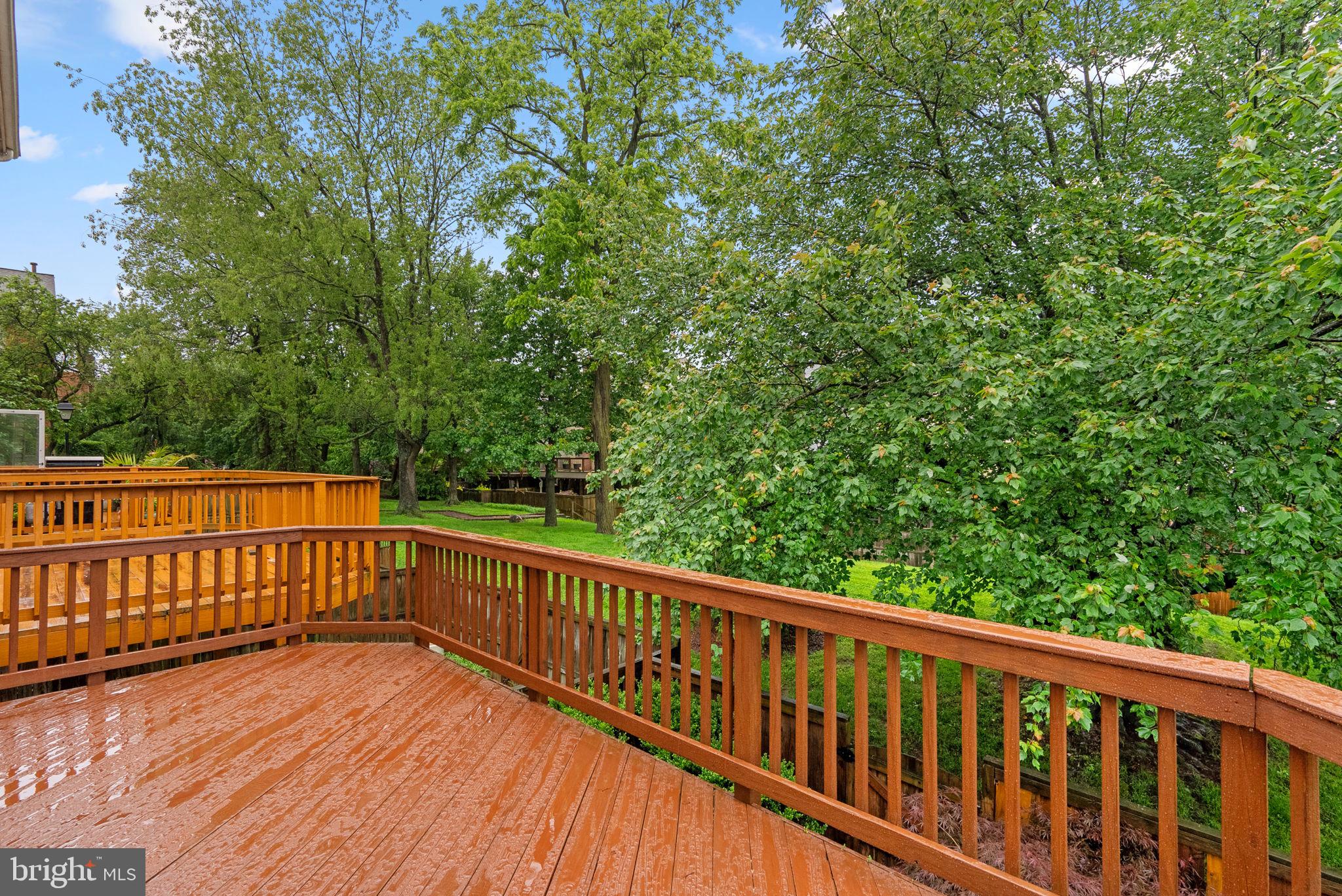 1 Cedarwood Ct