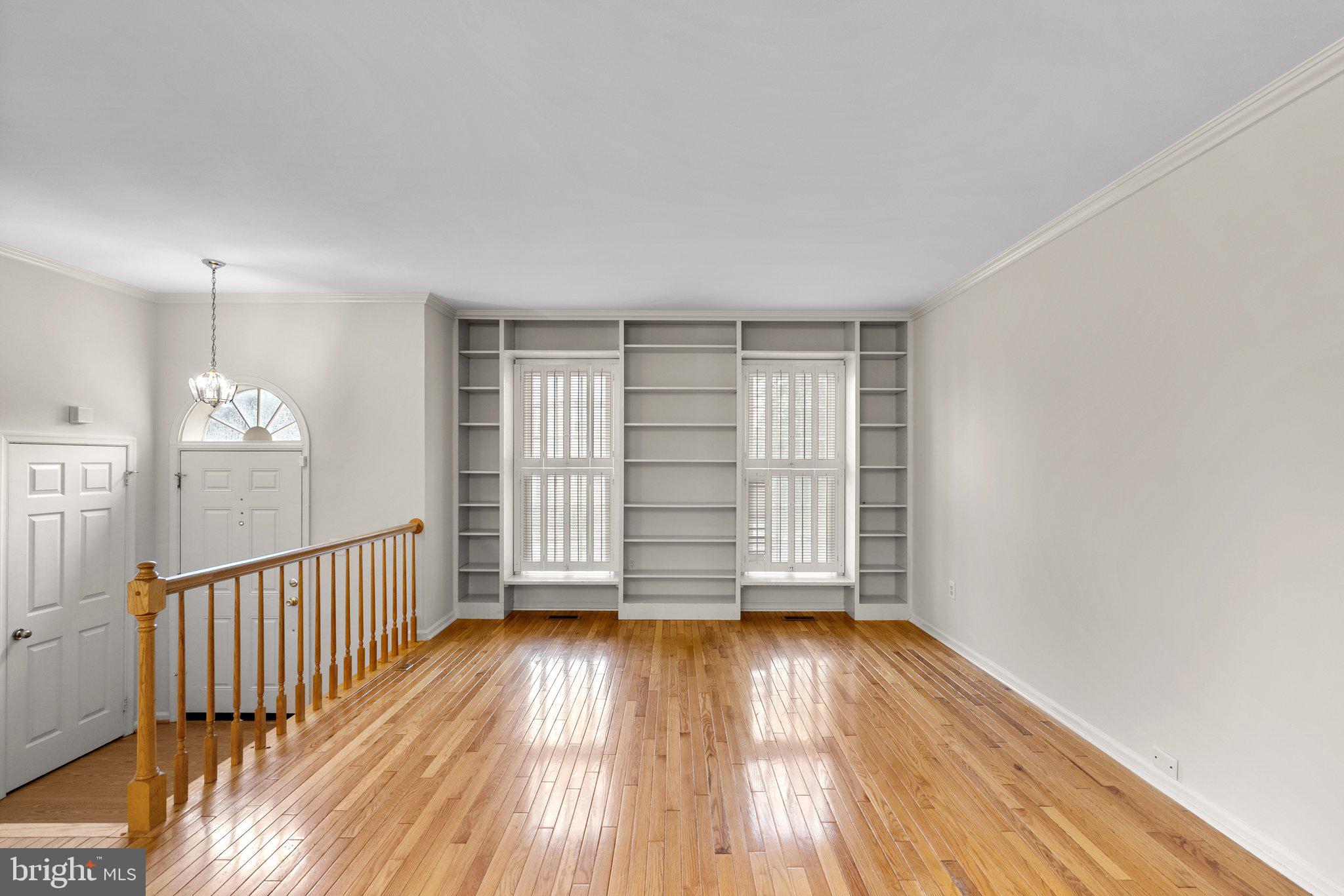 1 Cedarwood Ct