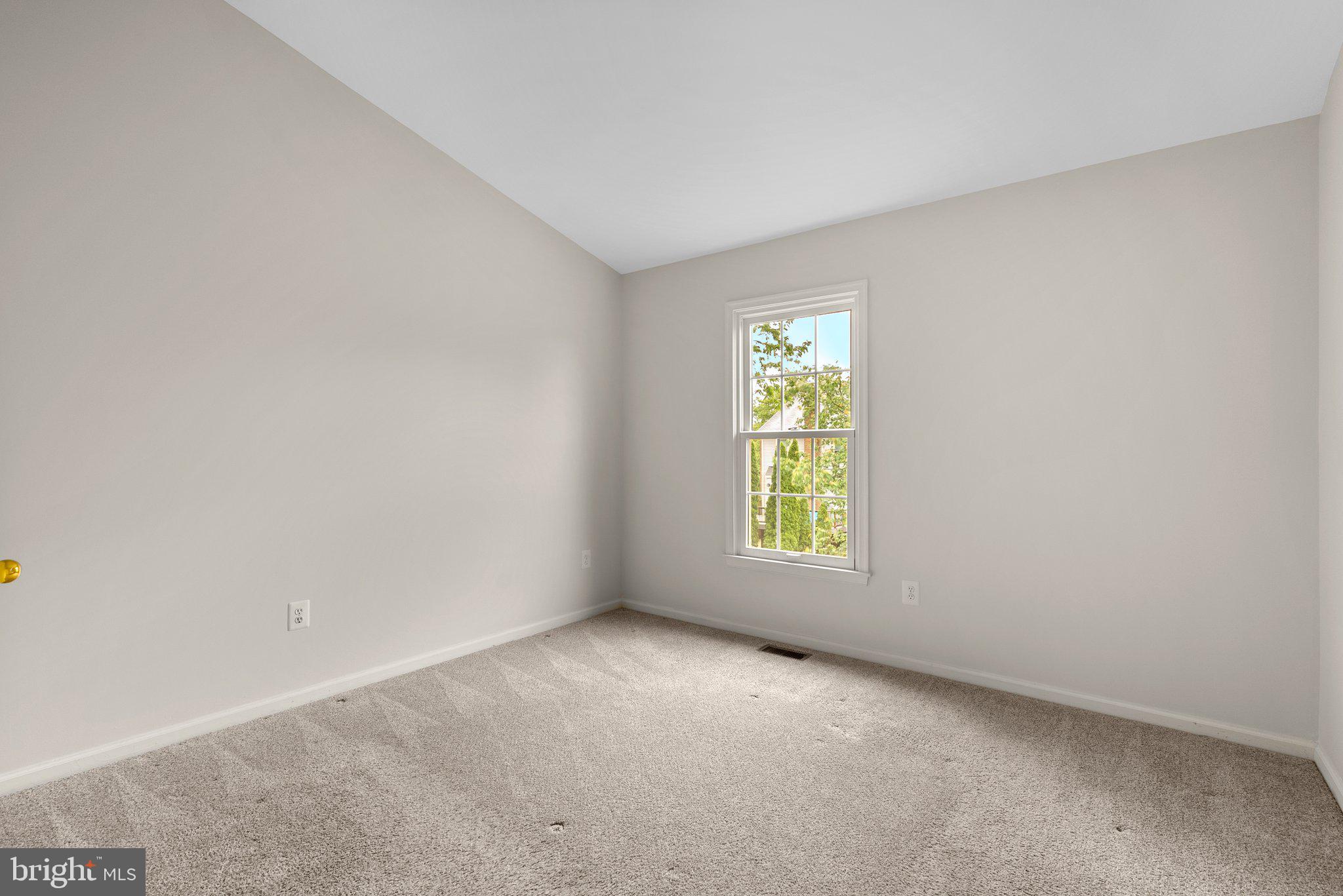 1 Cedarwood Ct