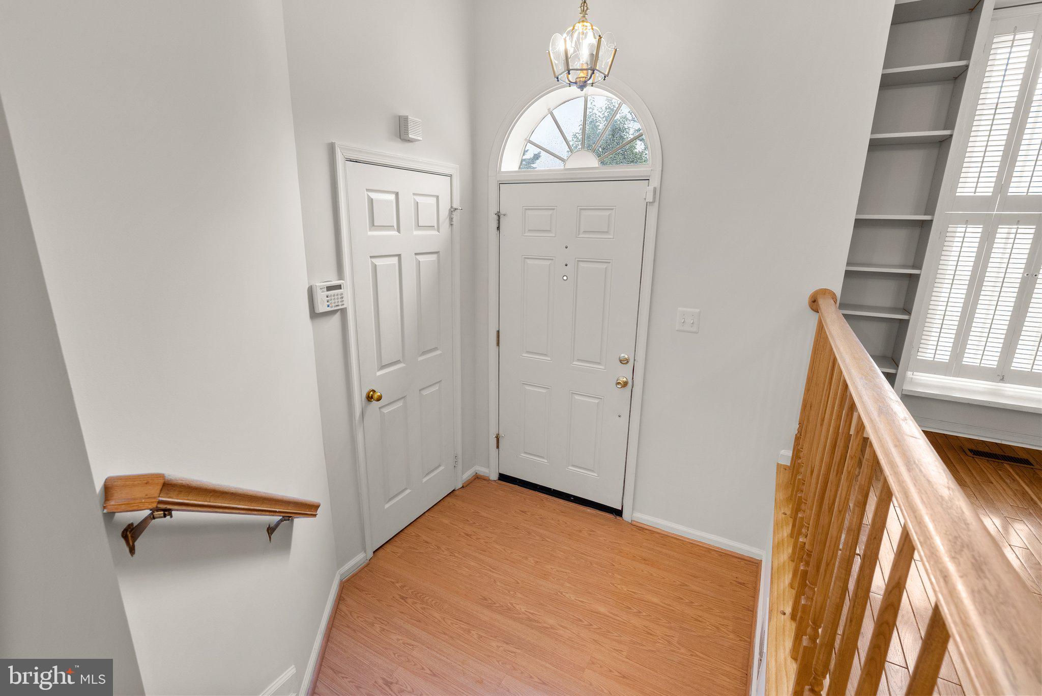 1 Cedarwood Ct