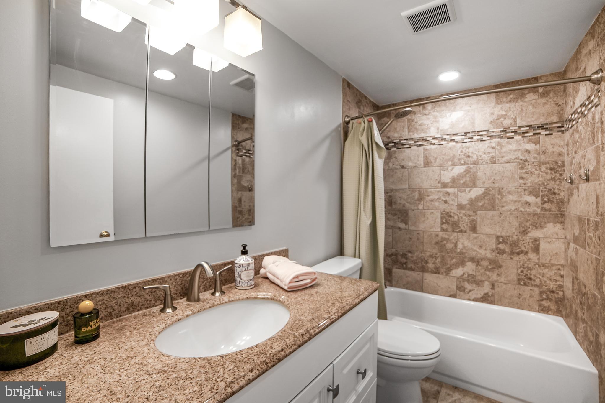 9701 Fields Rd #1100