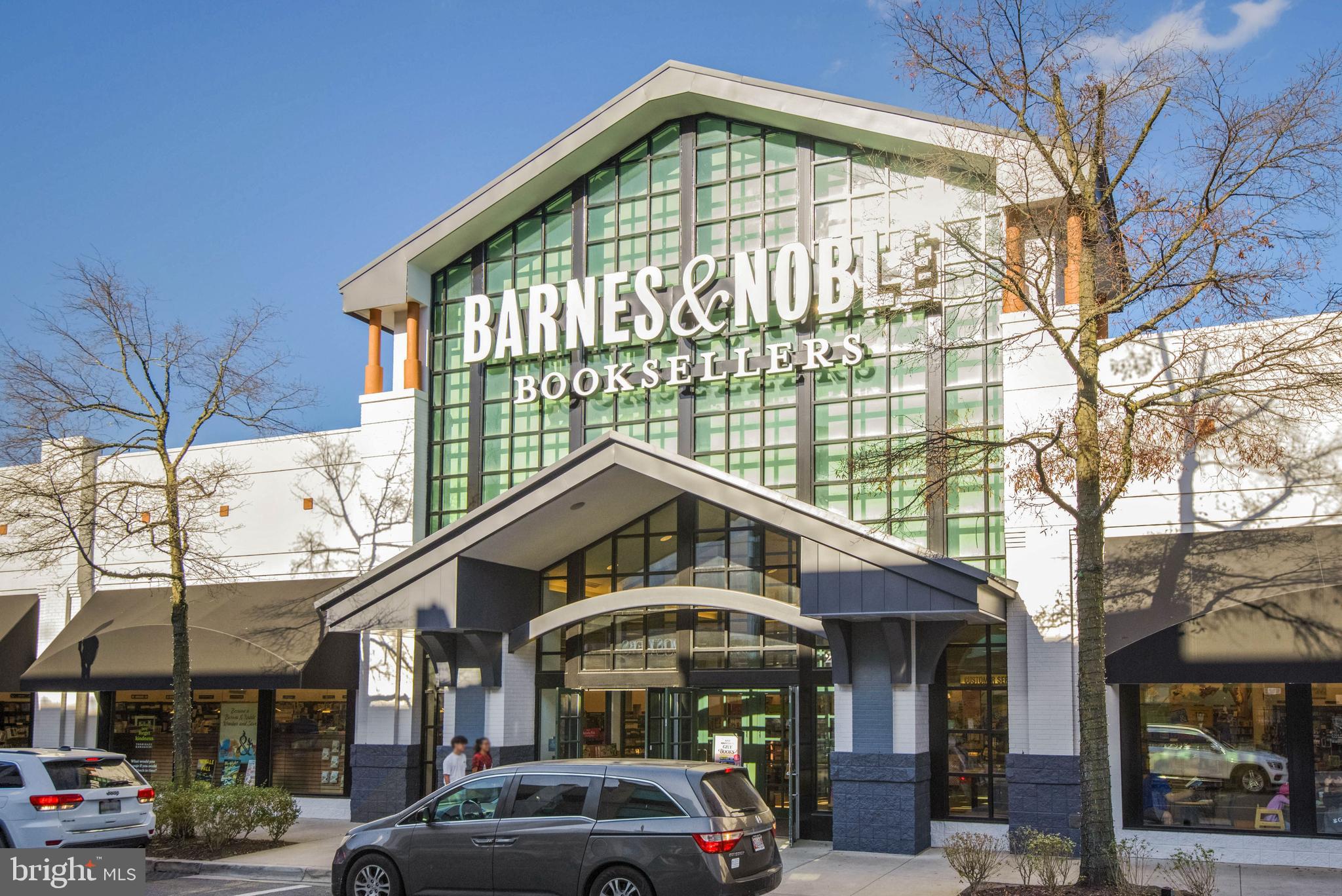 9701 Fields Rd #1100