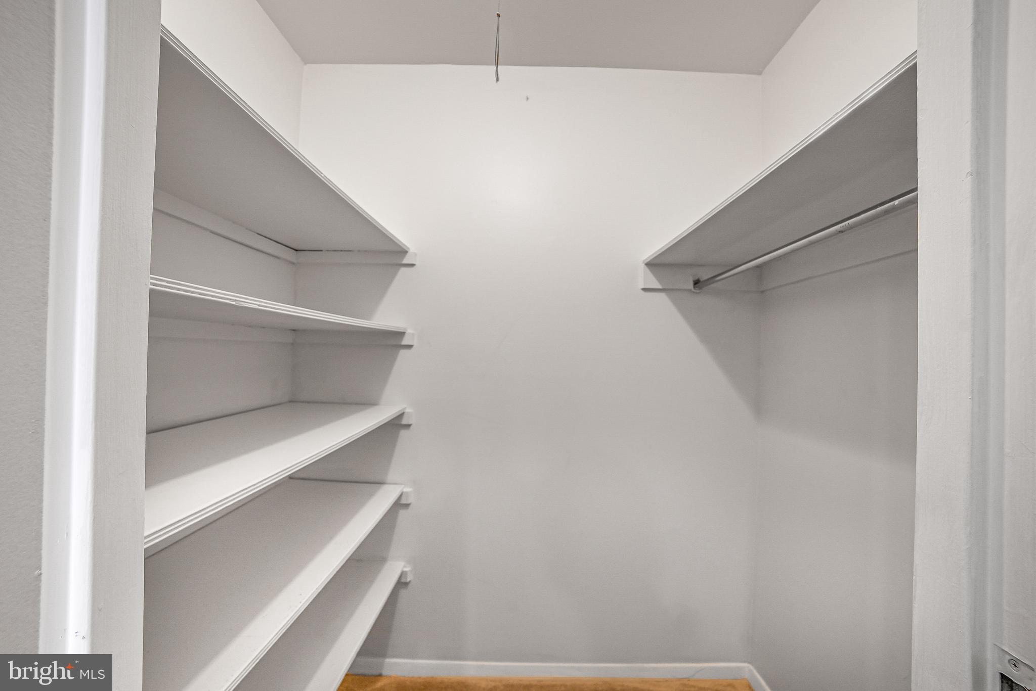 9701 Fields Rd #1100