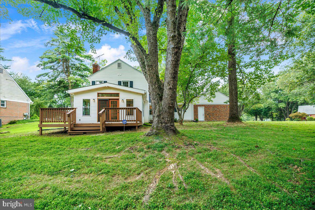 13517 MIDDLEVALE LANE