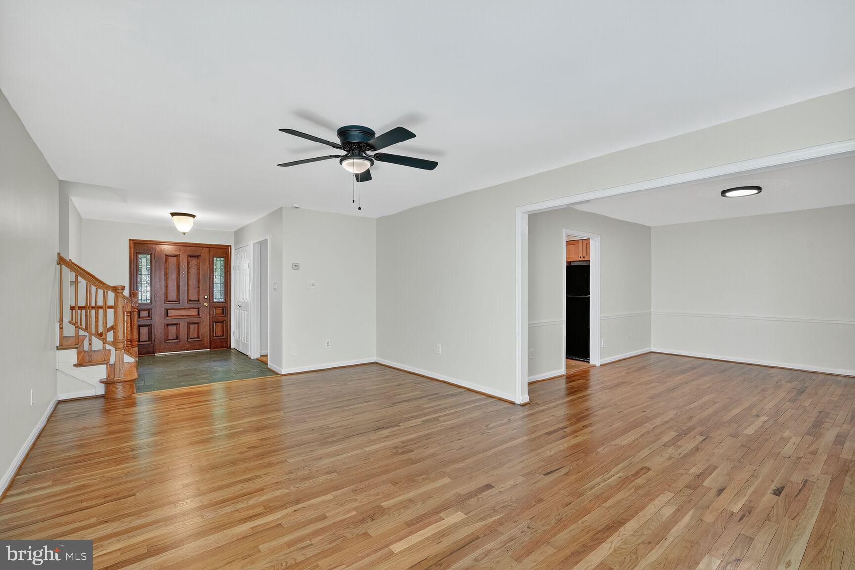 4916 SUNFLOWER DRIVE