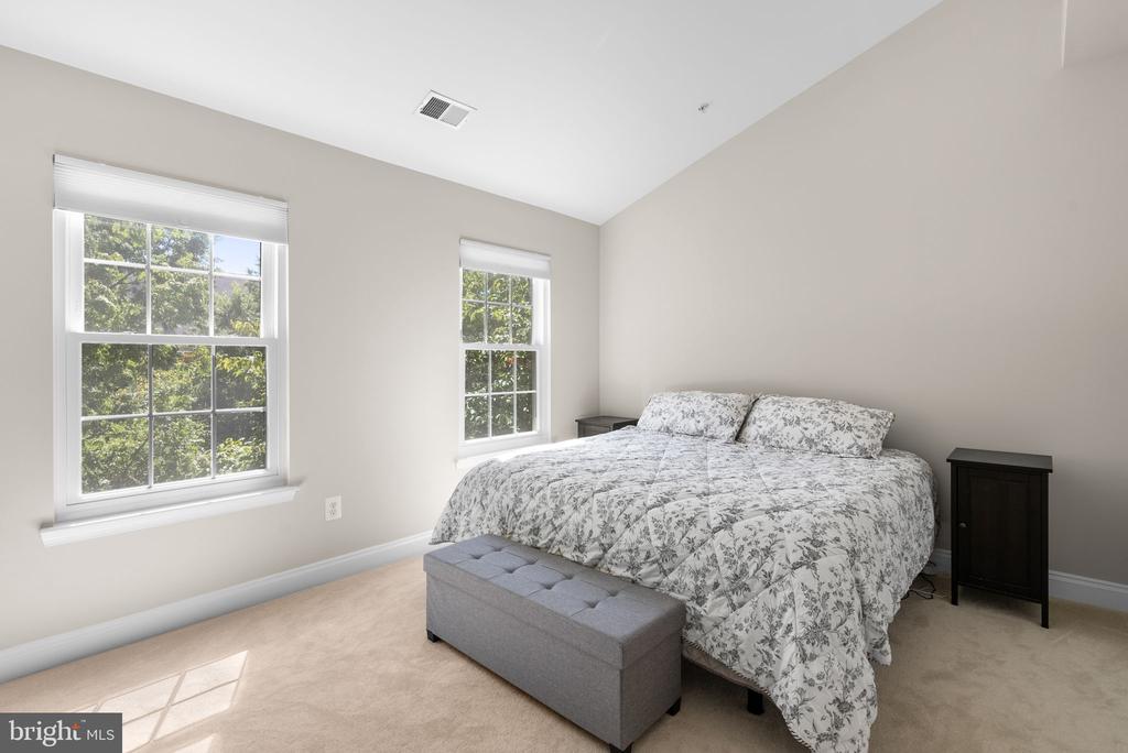 215 POPLAR SPRING ROAD