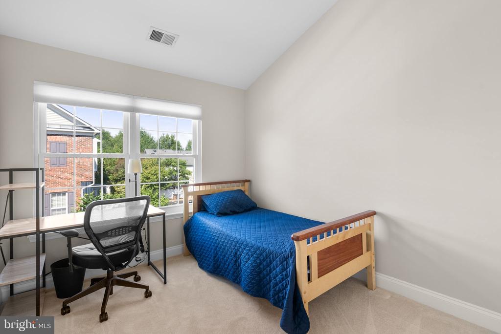 215 POPLAR SPRING ROAD