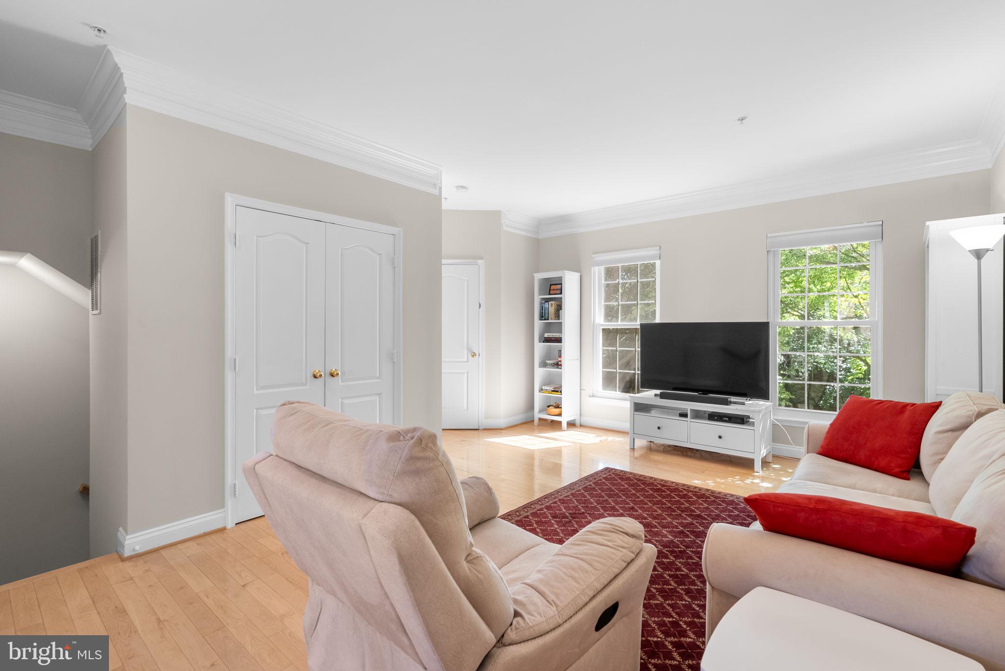 215 POPLAR SPRING ROAD