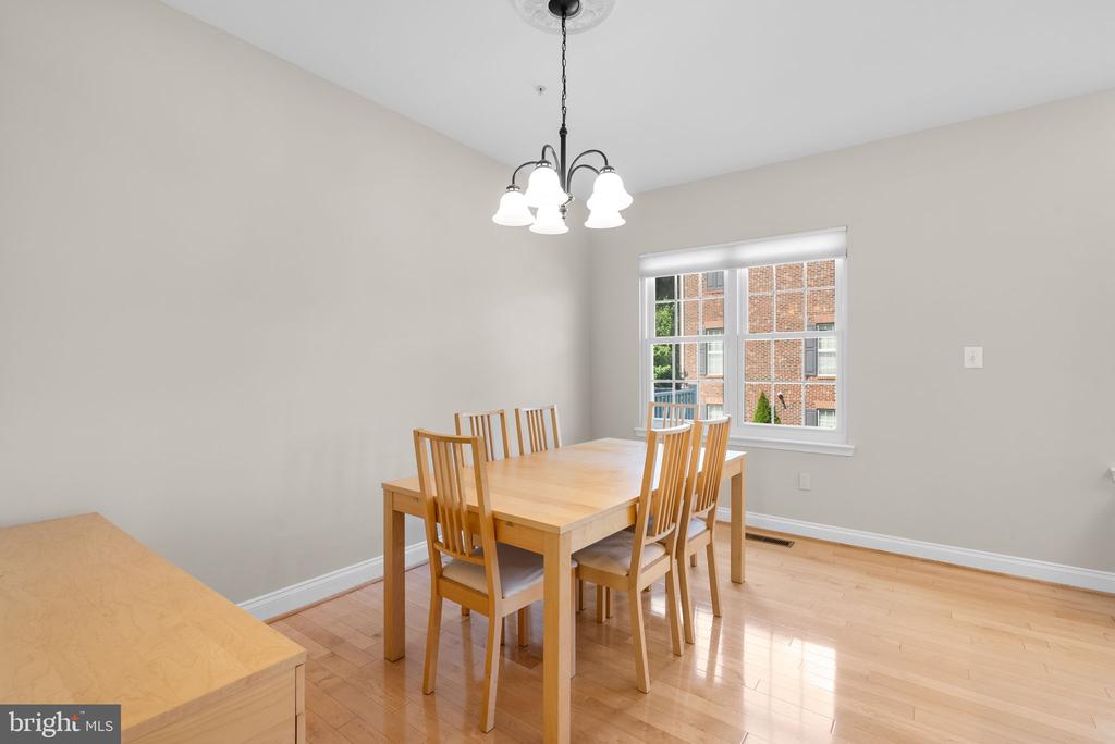 215 POPLAR SPRING ROAD