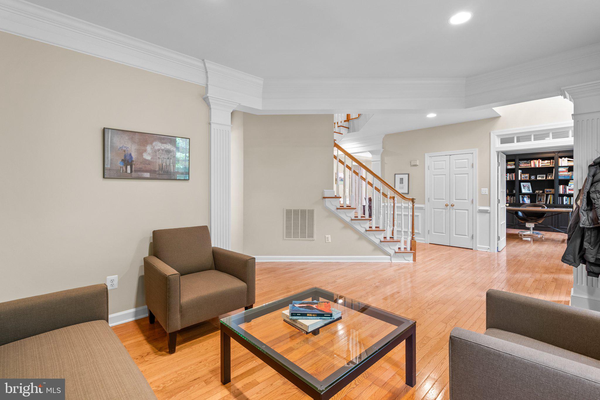 869 STILL CREEK LANE