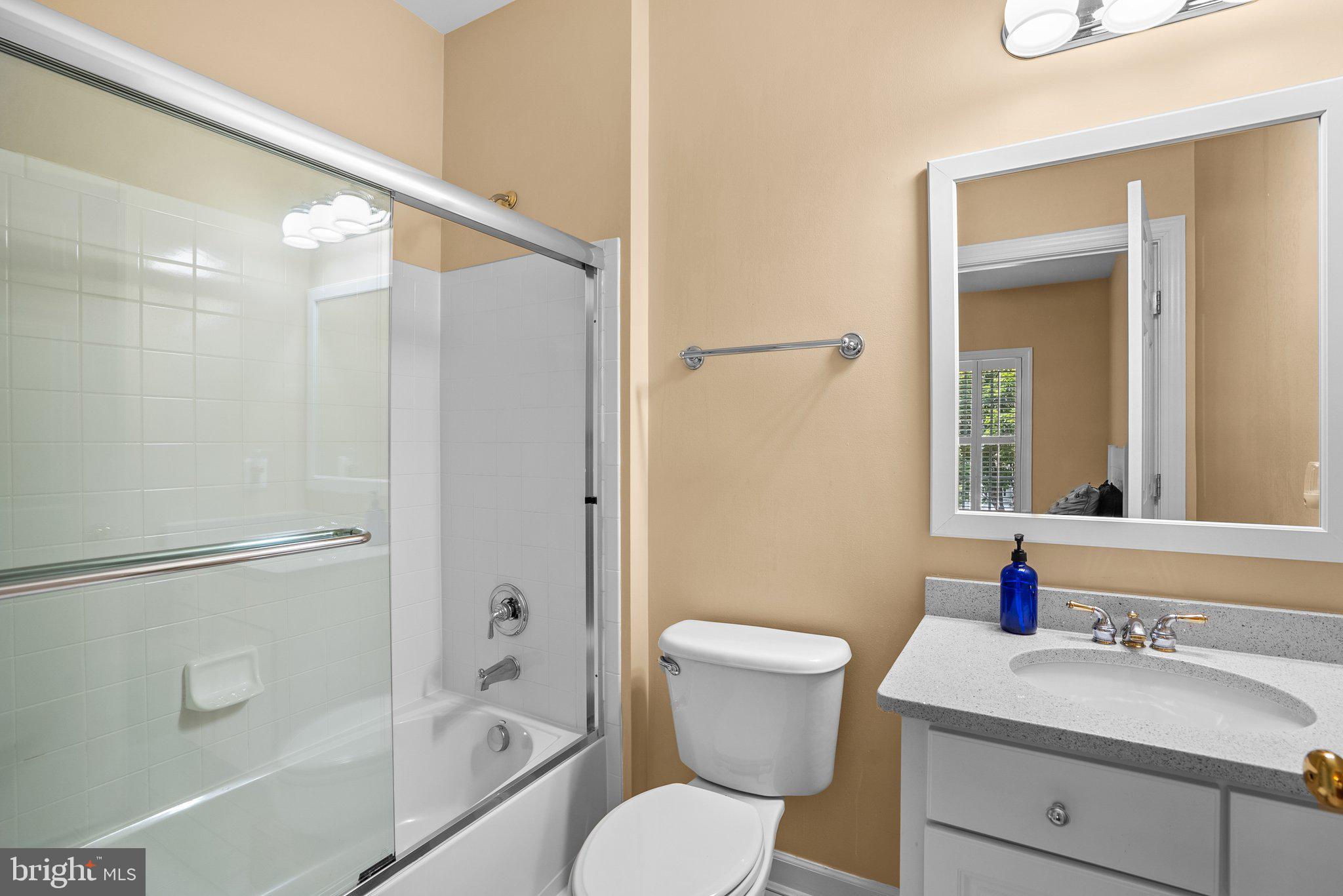 869 STILL CREEK LANE