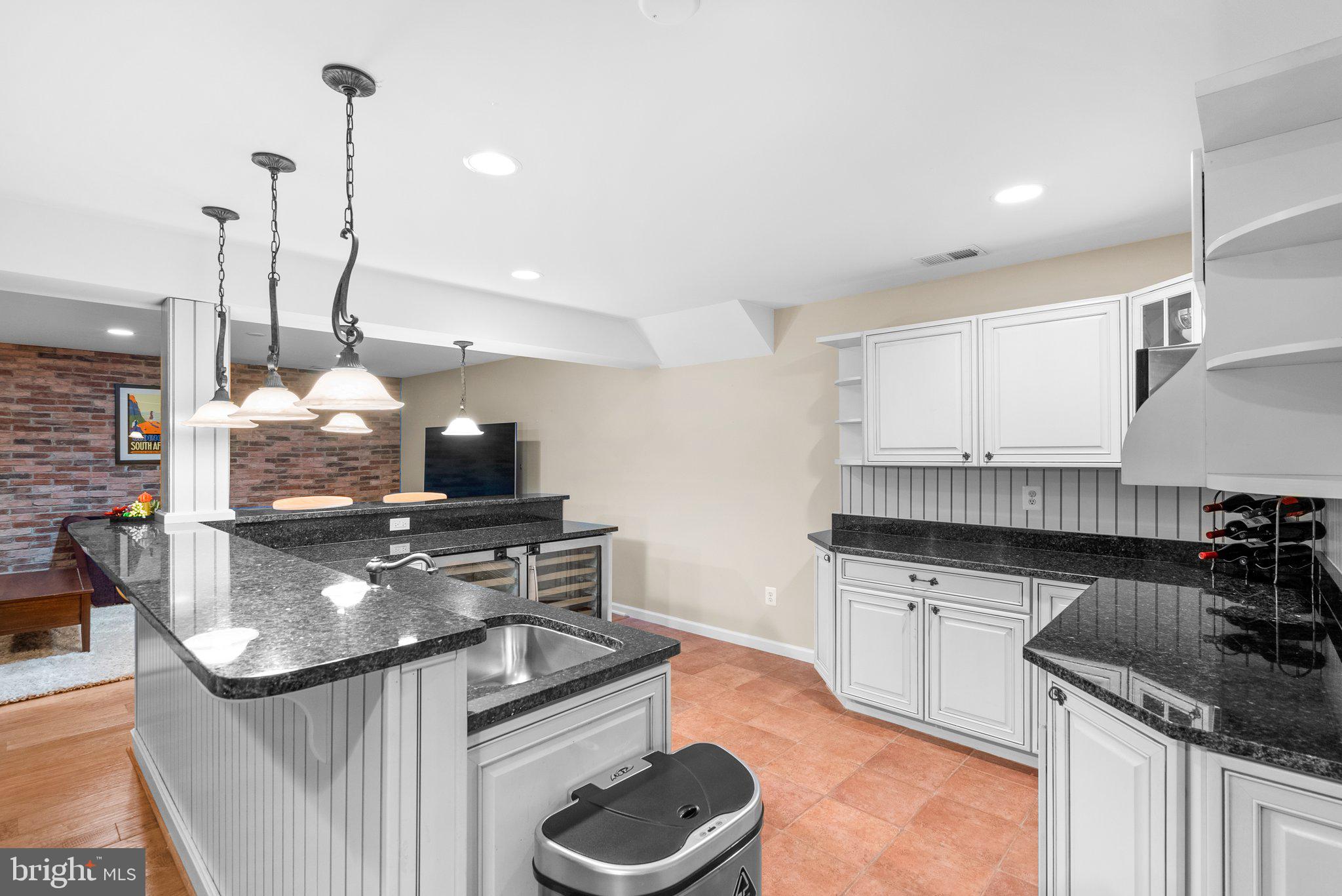 869 STILL CREEK LANE