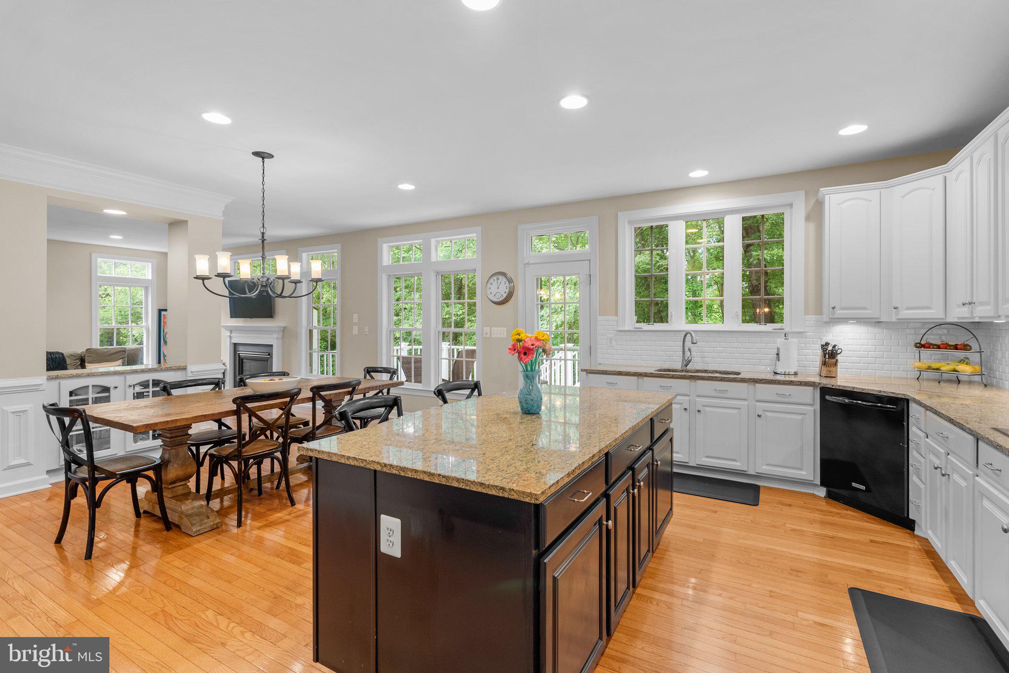 869 STILL CREEK LANE