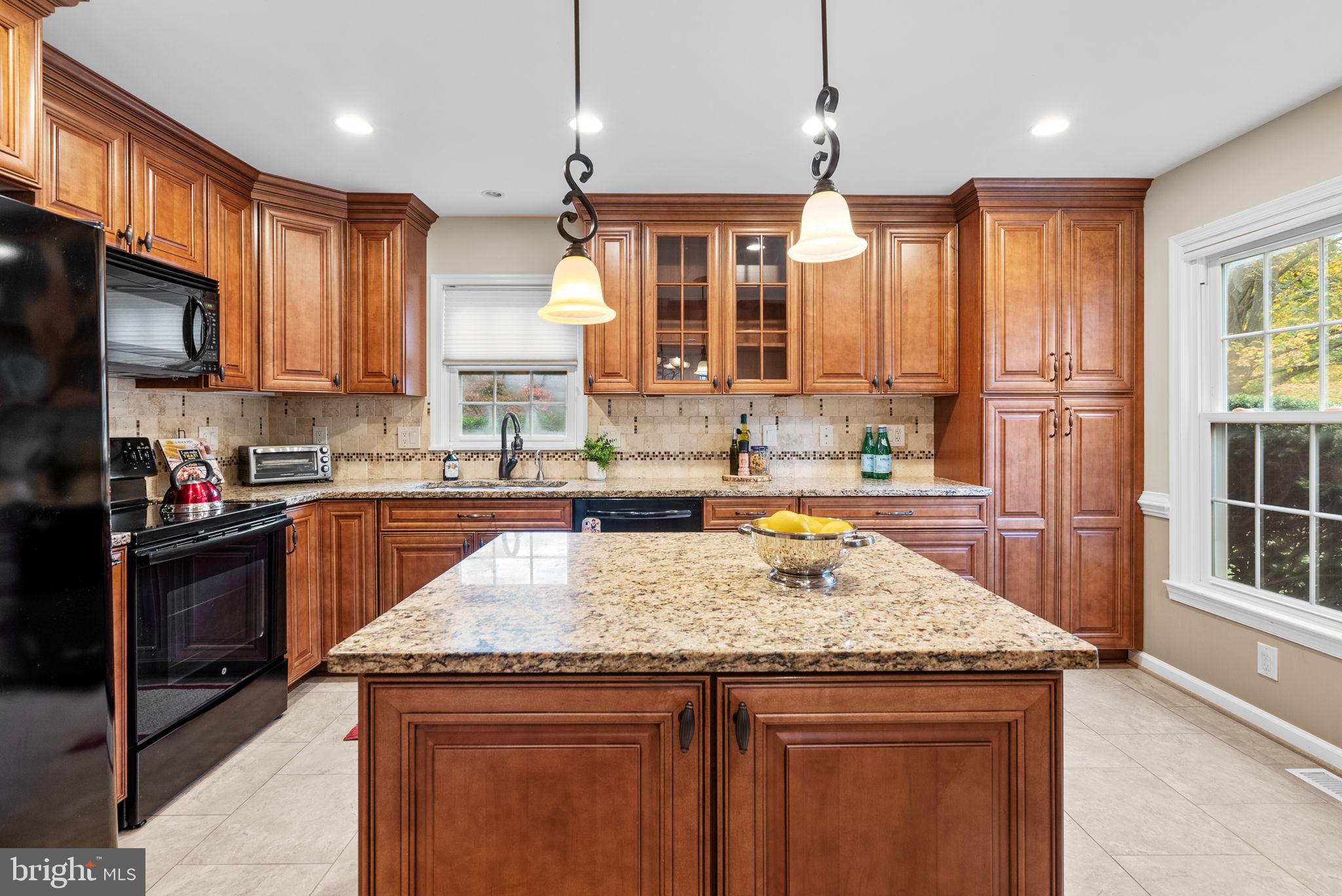 9836 DELLCASTLE ROAD