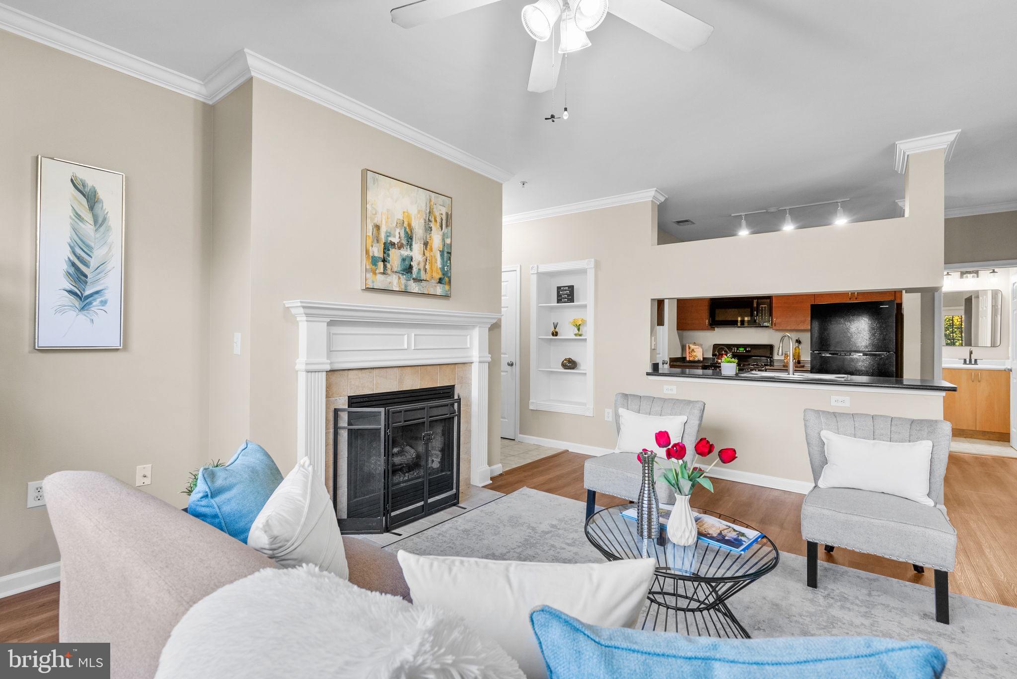 19621 GALWAY BAY CIRCLE 302