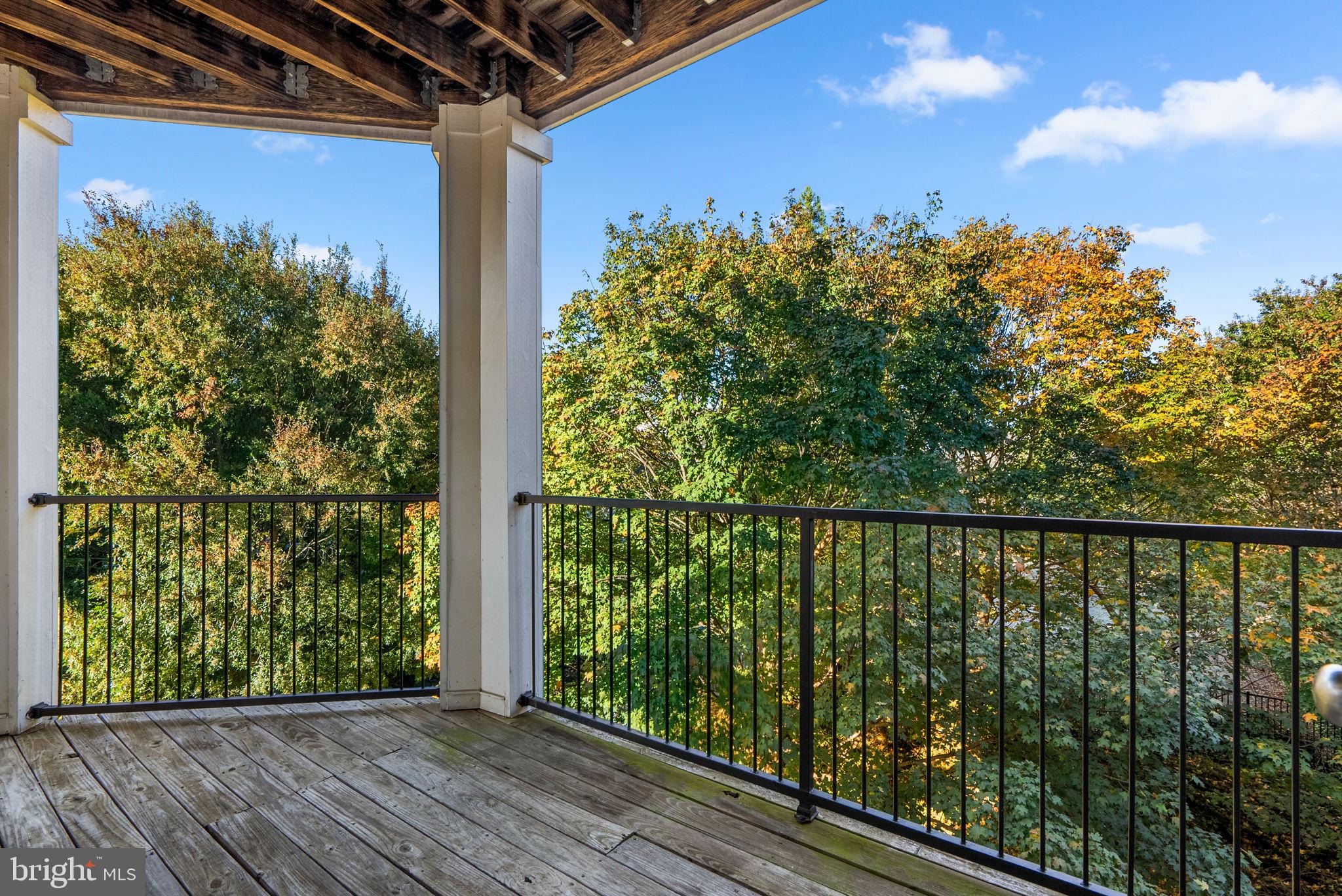 19621 GALWAY BAY CIRCLE 302