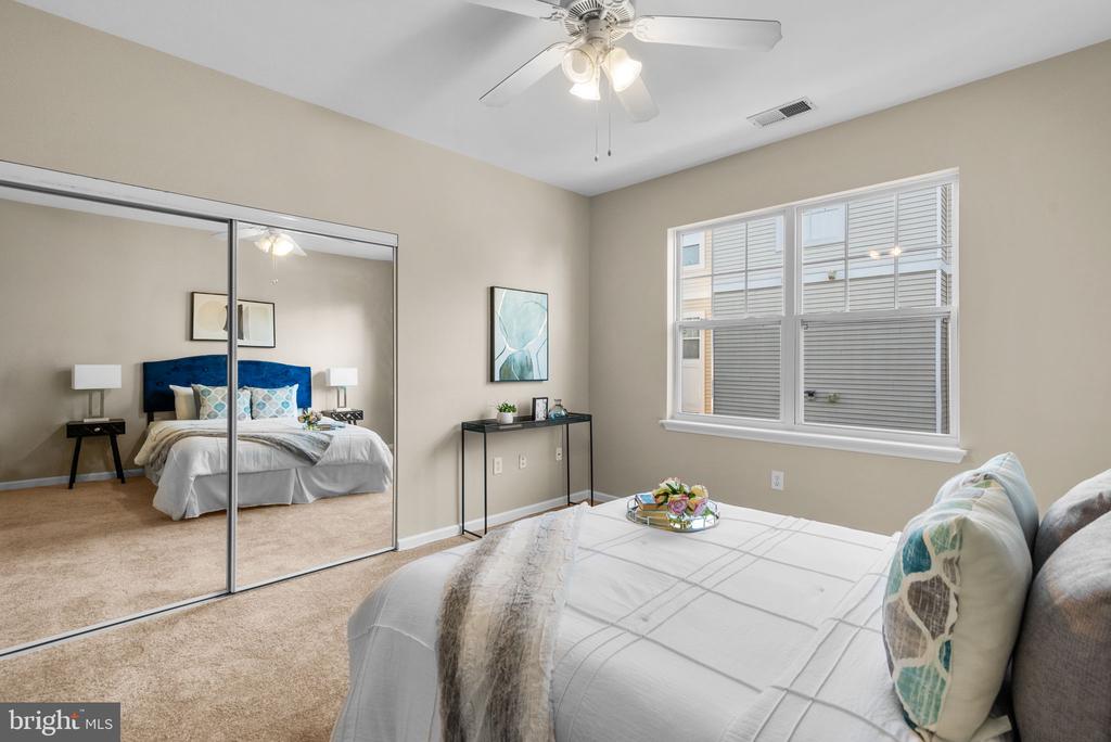19621 GALWAY BAY CIRCLE 302